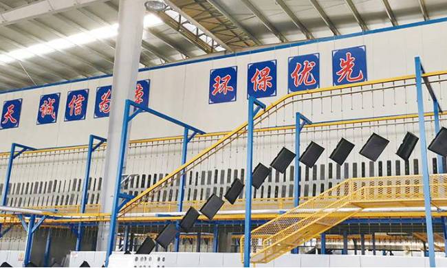 如何安全操作噴涂設備？